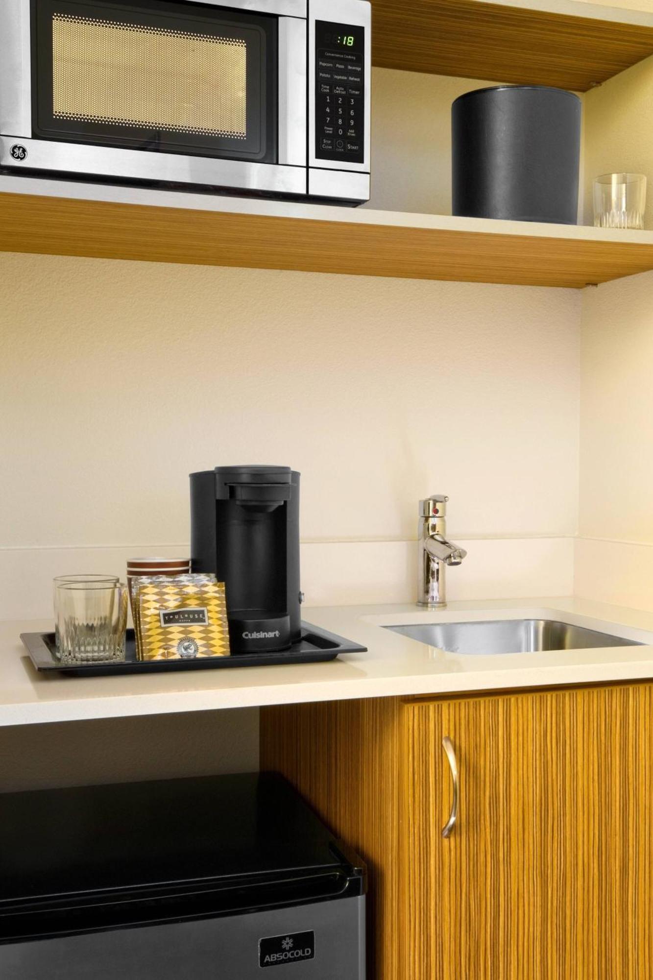 Springhill Suites St. Louis Brentwood Eksteriør bilde