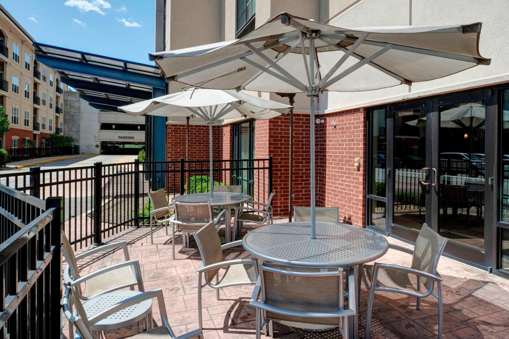 Springhill Suites St. Louis Brentwood Eksteriør bilde