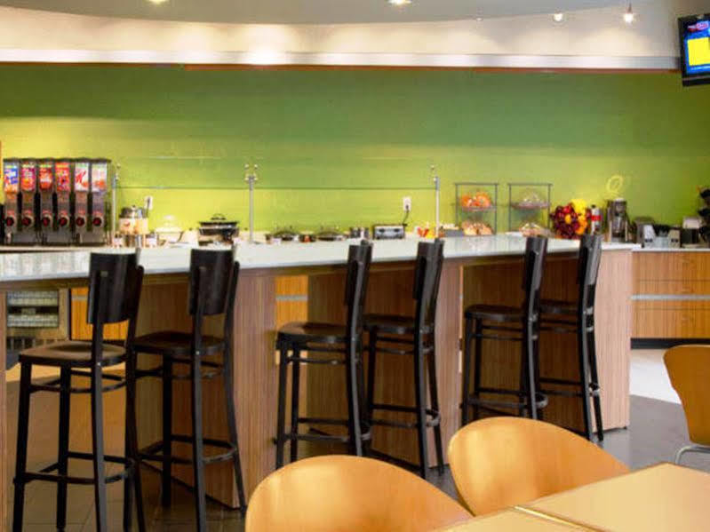 Springhill Suites St. Louis Brentwood Eksteriør bilde