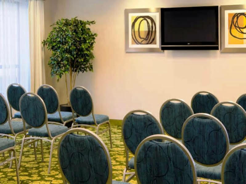 Springhill Suites St. Louis Brentwood Eksteriør bilde